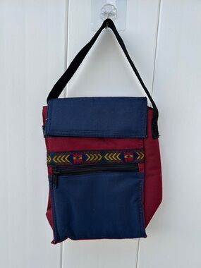 Vintage 90s fringe pak insulated lunch bag